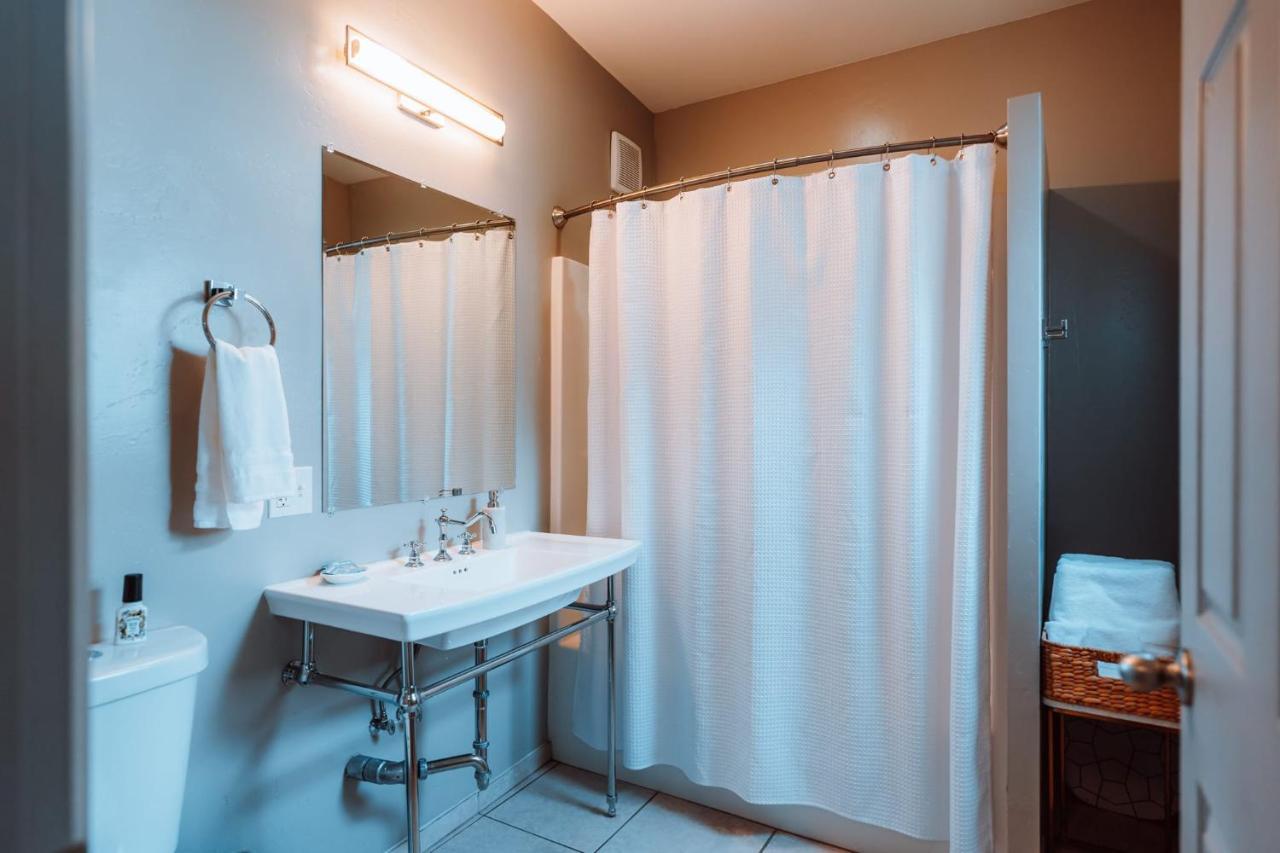 Swank House- Downtown Suite-Pet Friendly Ashland Buitenkant foto