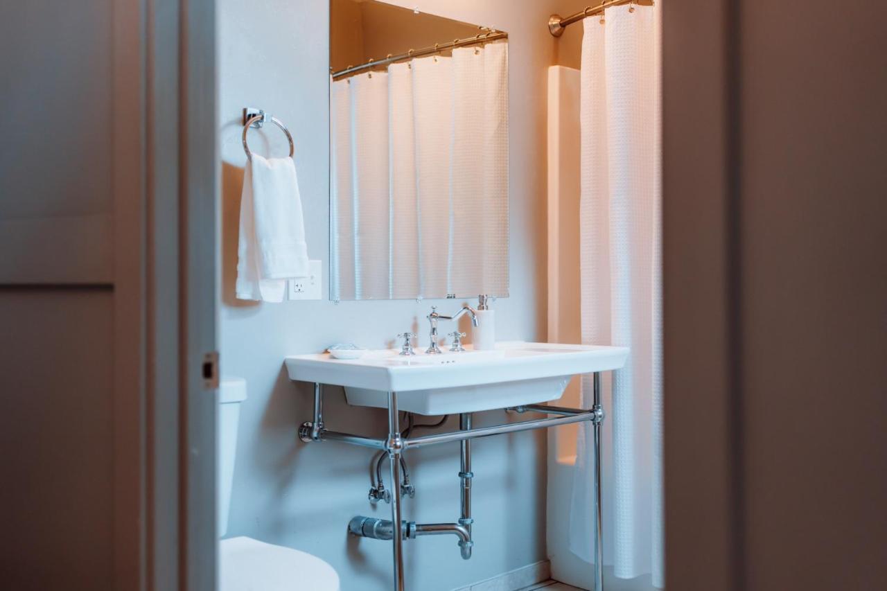 Swank House- Downtown Suite-Pet Friendly Ashland Buitenkant foto