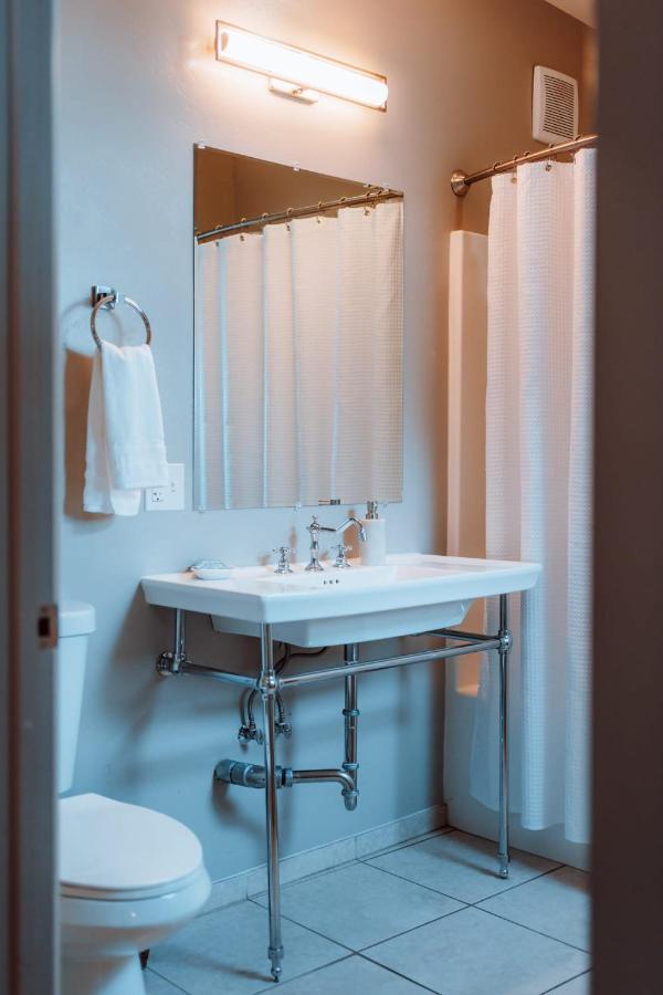 Swank House- Downtown Suite-Pet Friendly Ashland Buitenkant foto